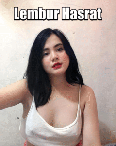 Bersetubuh Dengan Ibu Kandungku Yang Sexy