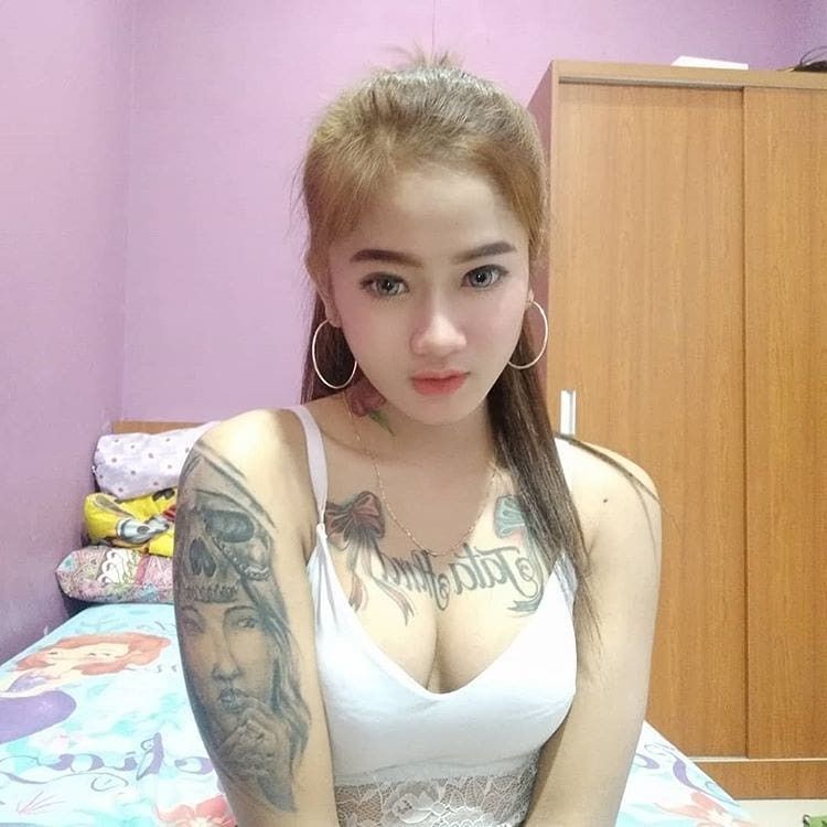 Ngentot Mama Hendra