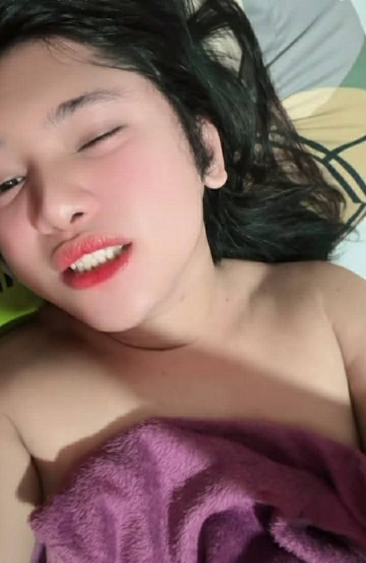 Sexs Bersama Sepupuku Yang Polos